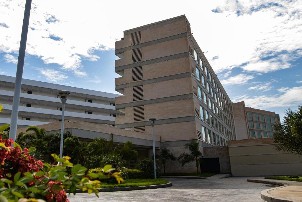 Eurobuilding Hotel & Suites Lecheria Eksteriør billede